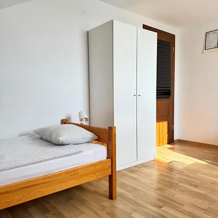 Hostel Gajowa *