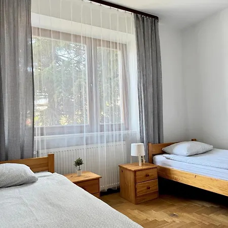Hostel Gajowa *