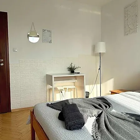 Hostel Gajowa *